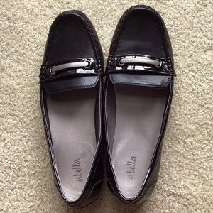 Abella Black Slip-on Comfort Loafer